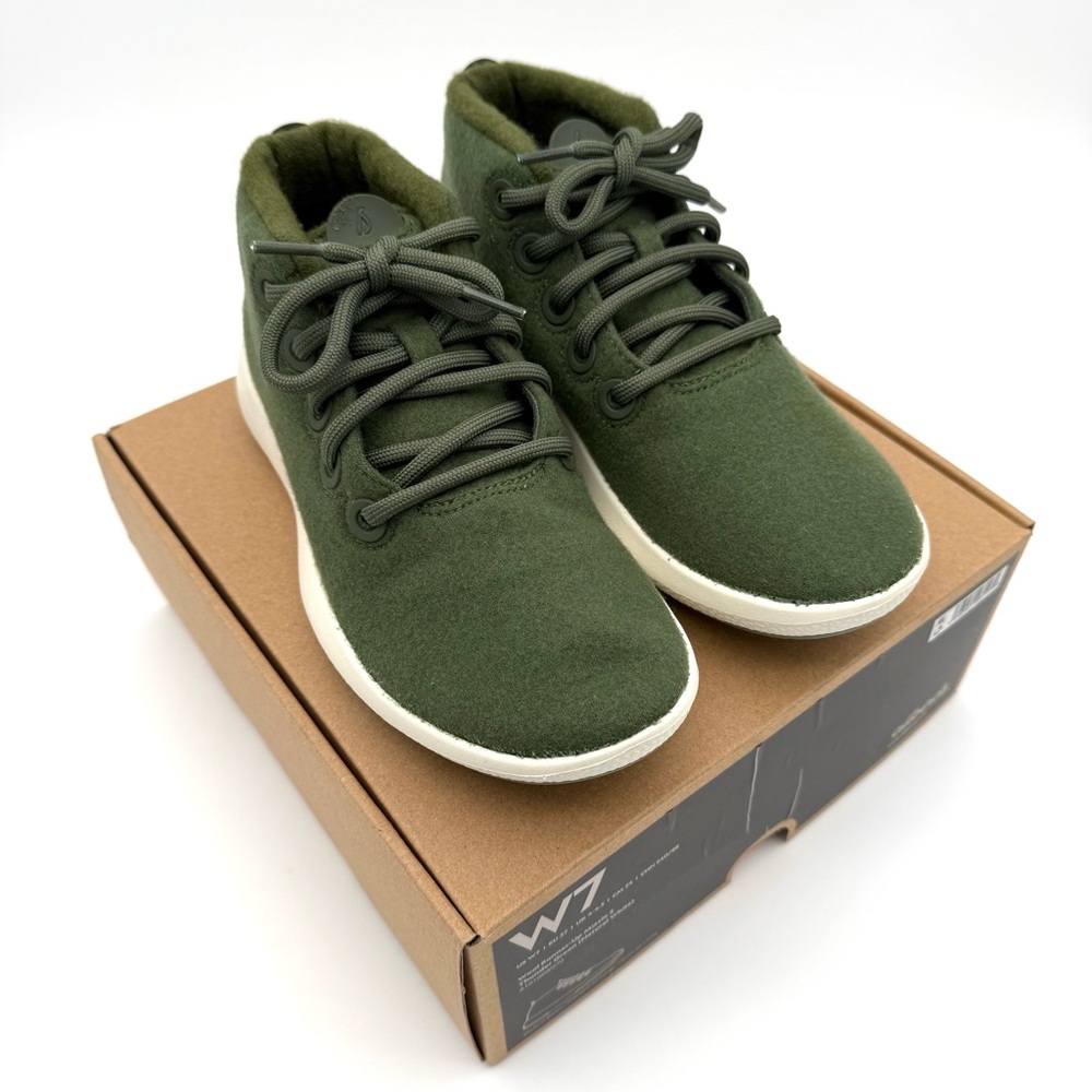 NIB NWT New Allbirds Women's Wool Runner Up Mizzle 2 Size 7 Shoes Thunder Green - Picture 3 of 9